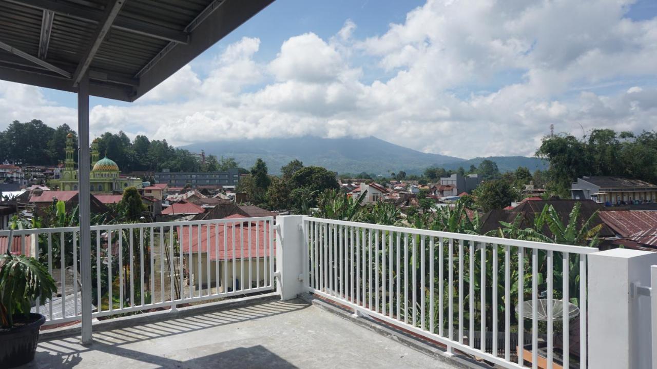 Al Barra Syariah Hotel Bukittinggi Exterior photo